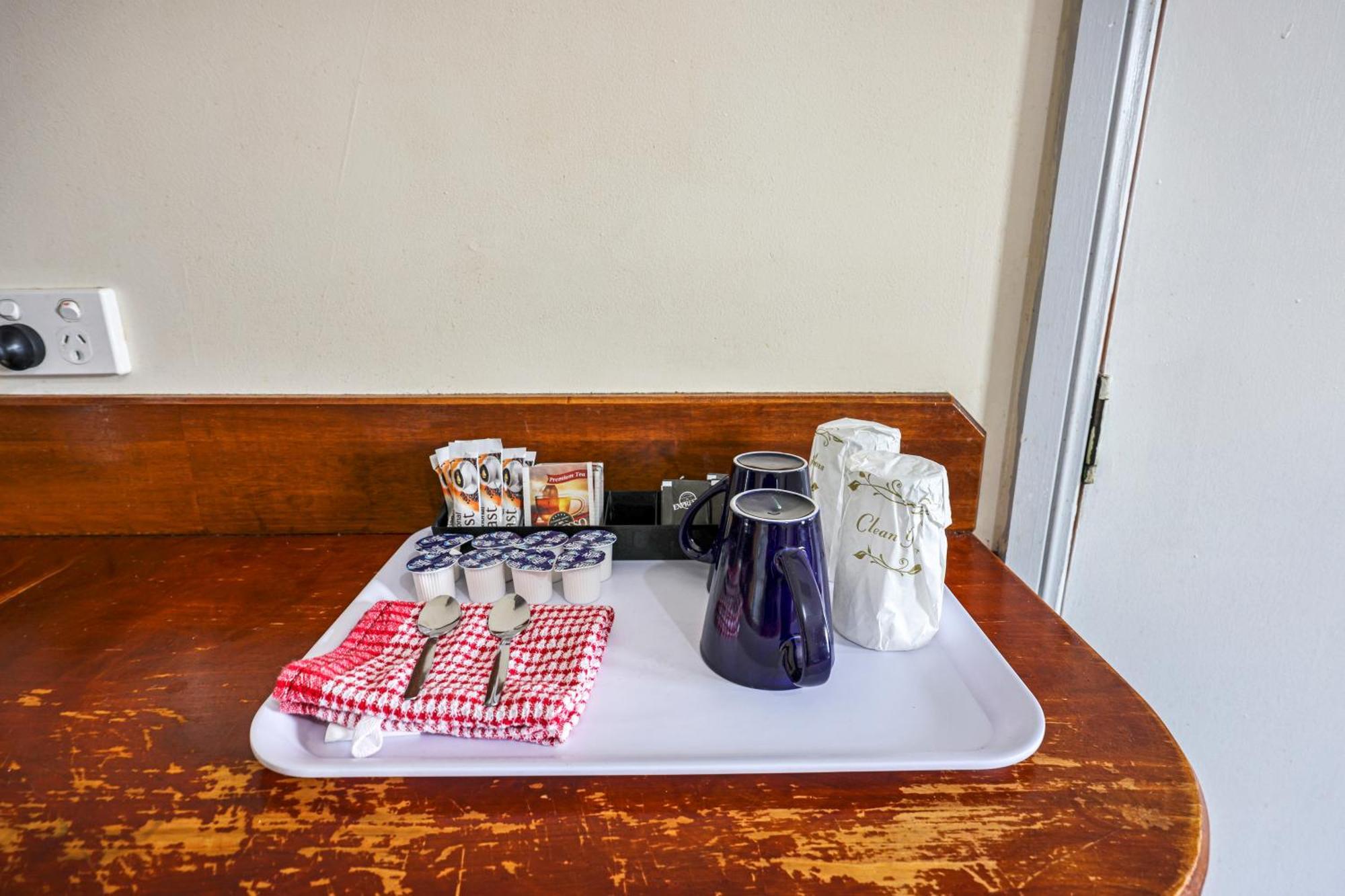 Tamworth Lodge Motel ภายนอก รูปภาพ