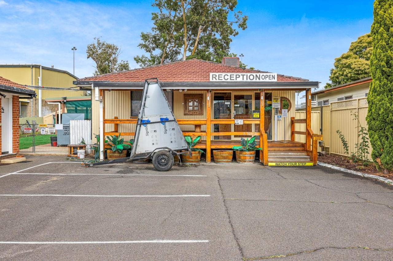 Tamworth Lodge Motel ภายนอก รูปภาพ