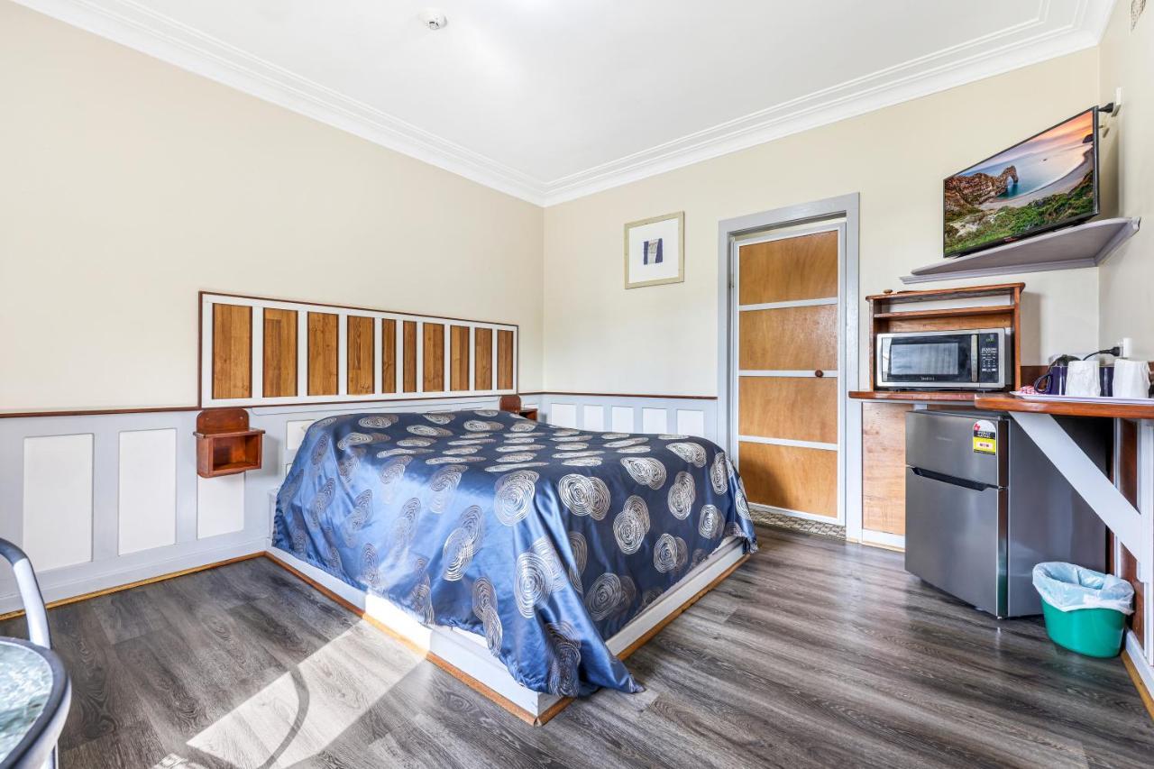 Tamworth Lodge Motel ภายนอก รูปภาพ