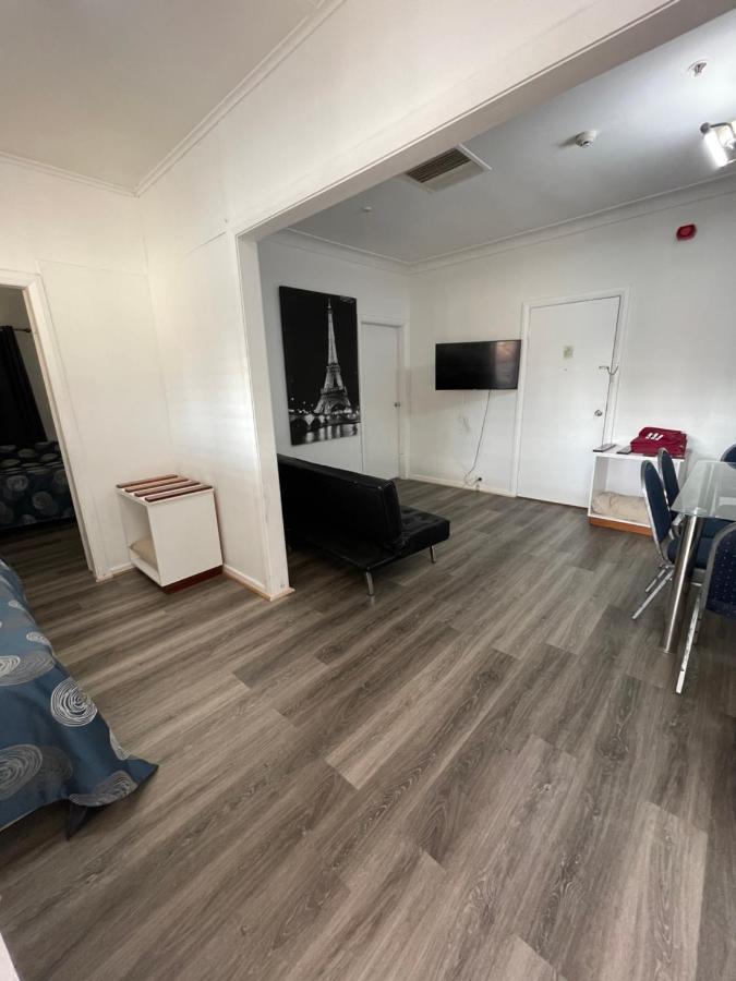 Tamworth Lodge Motel ภายนอก รูปภาพ